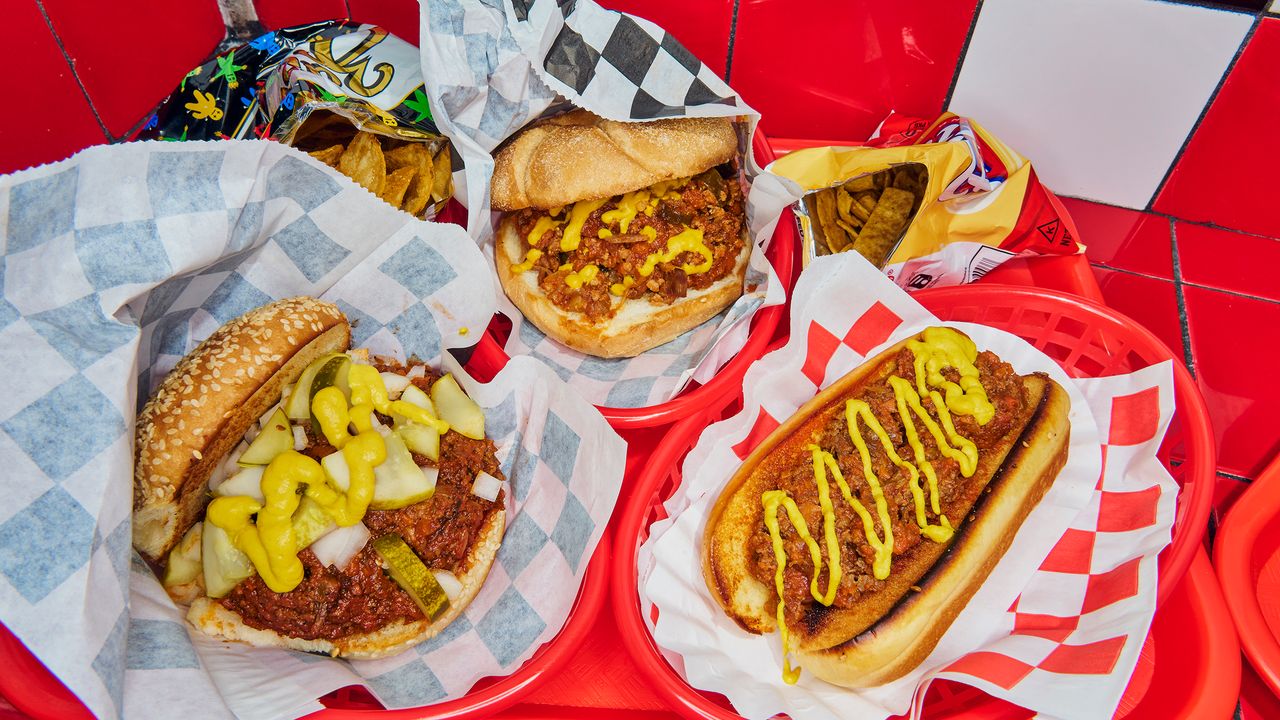 The Sloppy Joe Makes a Kicky Comeback - The New Yorker